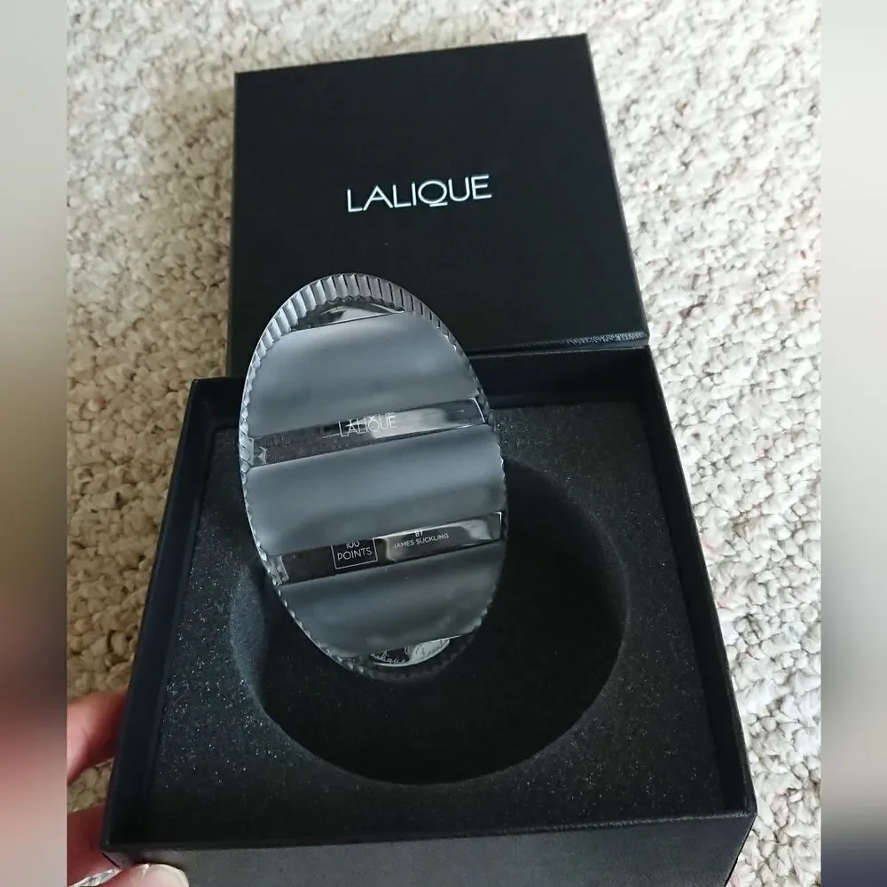 Lalique crystal 100 Points 3 Corks Holder new with box